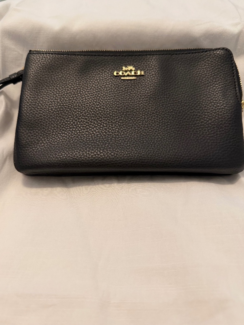 Coach double comparment wristlet